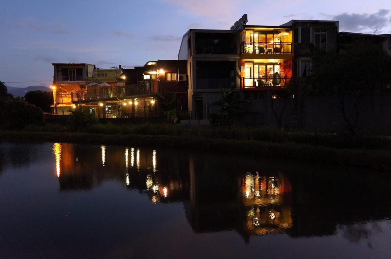 羅東鎮 Mystery13 Bed & Breakfast エクステリア 写真